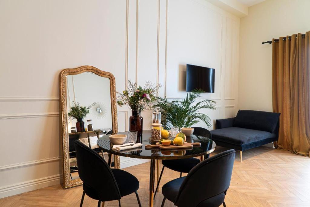 Suite Amalfi Lyon Exterior foto